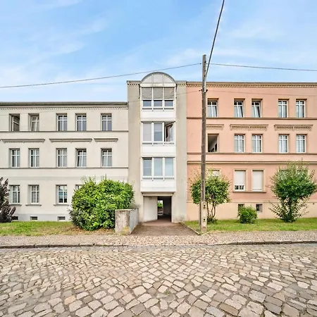 Monteur Apartment *
